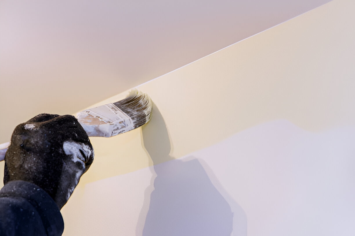 Living room with fresh paint